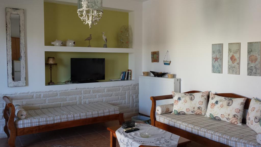 Sirines Apartments 팔레카스트론 객실 사진
